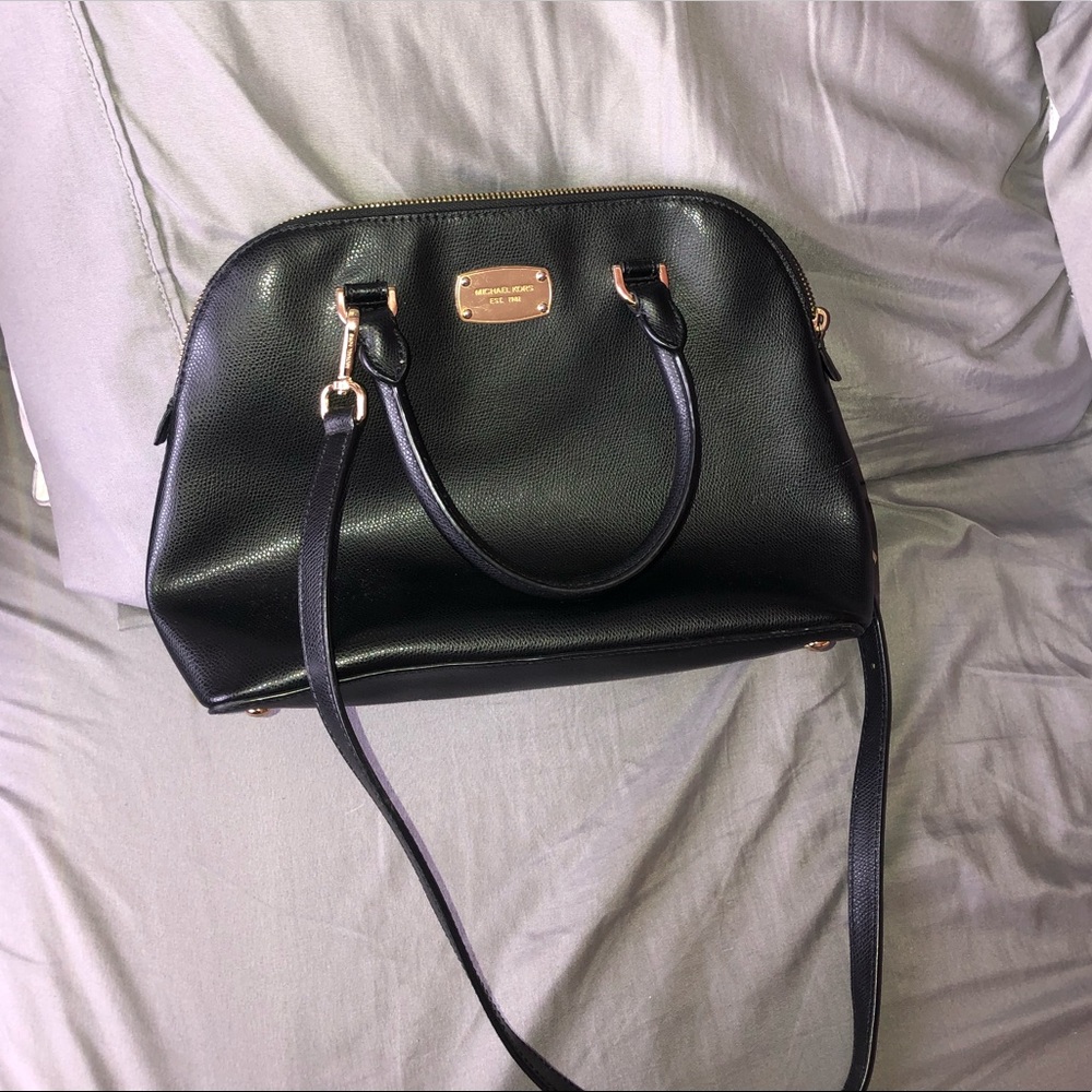 Black Michael Kors bag